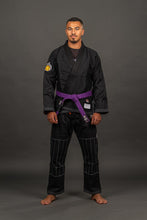 Ladda upp bild till gallerivisning, Kramsnö Kimono Esentiell Midnatt